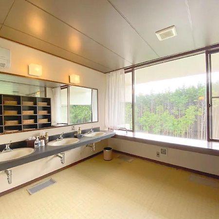 Fuji Yamanakako Resort Hotel - Vacation Stay 03064V ภายนอก รูปภาพ